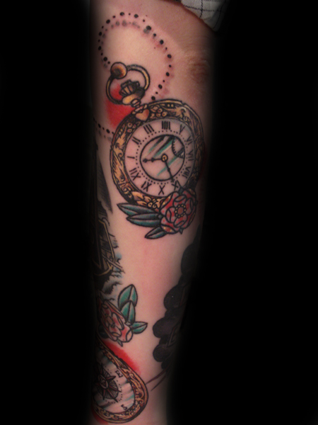 Added more to Euans forearm a compass and chain to join to the pocket 