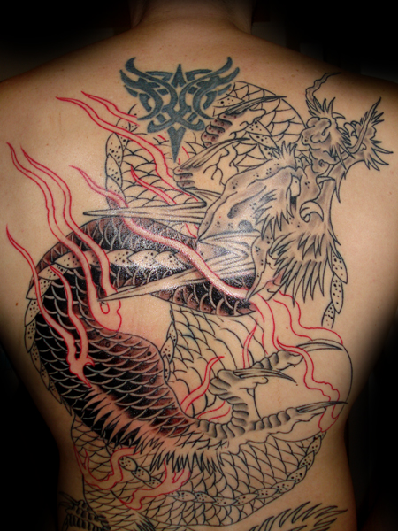 Posted in Tattoo Tagged asian asian unfluenced black and grey dragon 