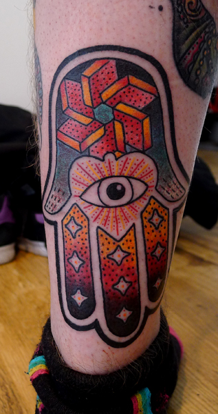 Posted in Tattoo Tagged asian unfluenced colour hamsa hand 